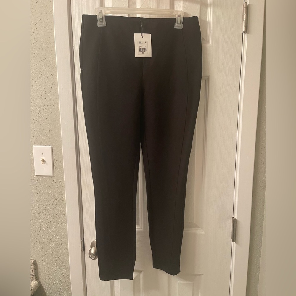Gibson Latimer Women’s slacks